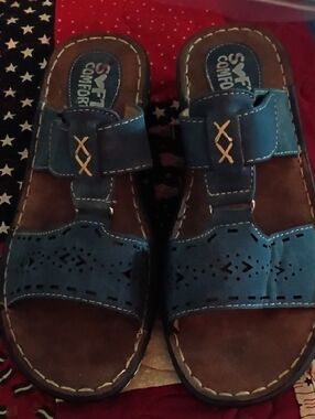 Women's Soft Comfort Blue Slide Sandals